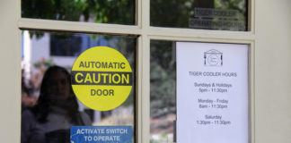 Tiger Cooler reduces weekend hours, causing concern among students