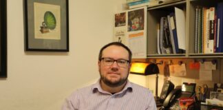 A look at the first-year writing portfolio Director of Academic Advising Edmond Johnson