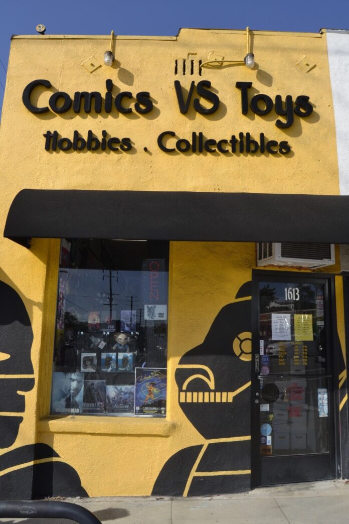 Comics vs Toys