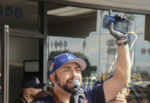 Villa’s Tacos serves in Super Bowl Halftime Show