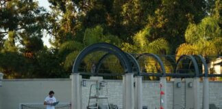 Men’s water polo takes on the East Coast