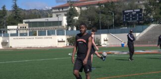 Better late than never: transfer athletes find a home team at Oxy