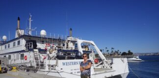 Like a deep-sea comet, Professor Shana Goffredi delivers Sterling Award Lecture