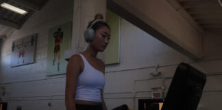 From Chappell Roan to Blink-182, music motivates students in the gym