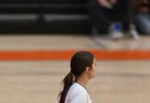 Volleyball makes comeback push after losing two close games and an assistant coach